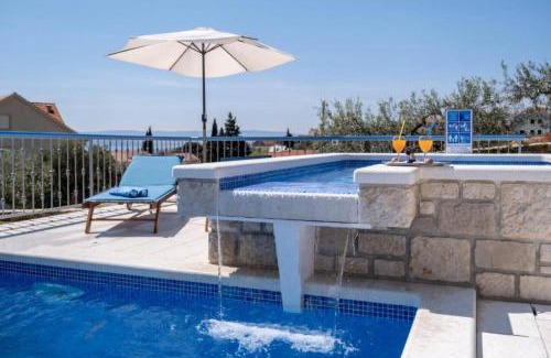 Bol Villa | Charming Villa with Pool