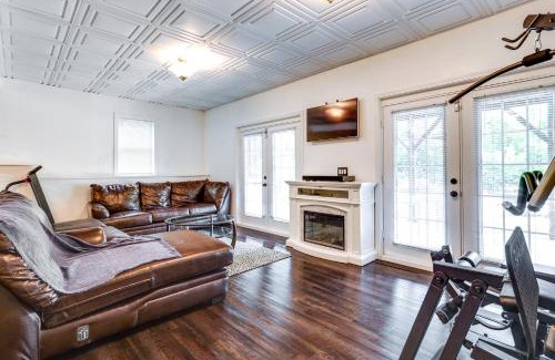 Worcester Haus | Charming Worcester Retreat with Private Pool!