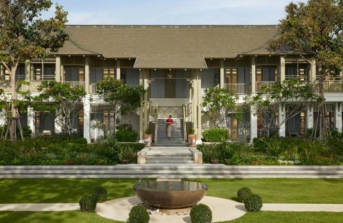 Khao Tao Hotel | Charras Bhawan Hotel and Residences