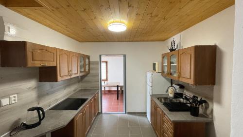 Cerveny Kostelec Haus | Chata Brodský E1064