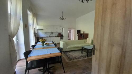 Stara Lehota Wohnung | Chata u Vajdov