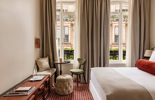 Champs-Elysees Hotel | Chateau des Fleurs Hotel & Spa Paris