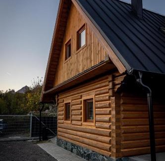 Stara Lesna Skihütte | Chaty Kukana a Kuku