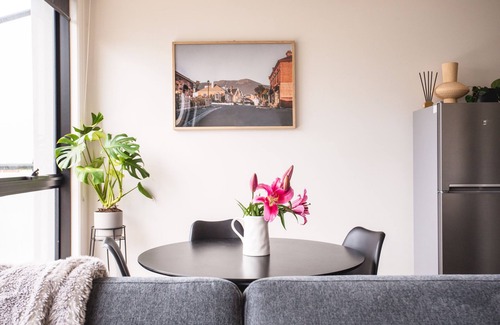 Hobart Central Business District Haus | Cheerful 1BR Townhouse, short walk to Hobart CBD