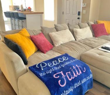 Oklahoma City Villa | Cheerful 3 Bdrm space, 2 bath!. You gotta love it!