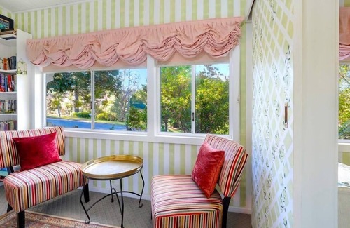 Leura Hütte | Cherry Tree Cottage - Charming 3 Bedroom Cottage, Large Picnic Garden, Fireplace