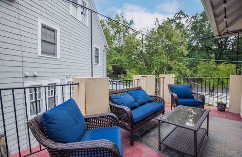 Northwest Haus | Chevy Chase 1920 charm 4 luxury bedrooms Spanish colonial close to everything,