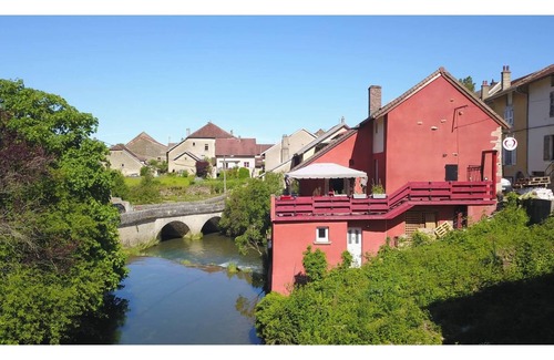 Arbois Haus | CHEZ INES 2 to 8 pers ARBOIS