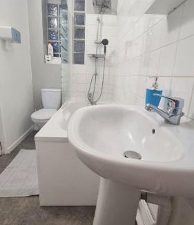 Cote Est Soquence Wohnung | Chez K&D T2 Jaune Le Havre