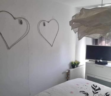 Decines-Charpieu Haus | Chez moi à côté du Groupama stadium