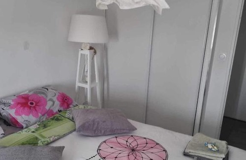 Decines-Charpieu Haus | Chez moi à côté du Groupama stadium