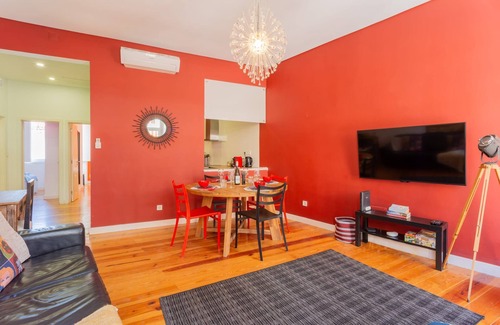 Encarnacao Wohnung | Chiado 4BR | A/C, Balcony, Parking & Monuments