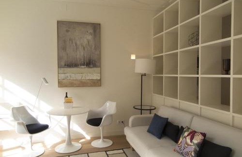 Chiado Wohnung | Chiado bright modern apt with ac elevator
