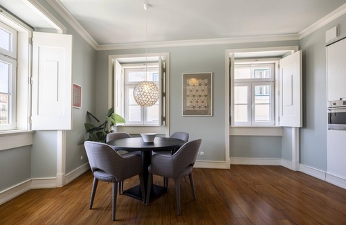 Encarnacao Wohnung | Chiado Camões - Lisbon Best Apartments