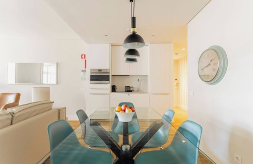 Martires Wohnung | Chiado Square - Lisbon Best Apartments