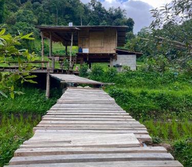 Samoeng Haus | Chibacall ชิบะคอล, Karen Mountain Hideaway Homestay