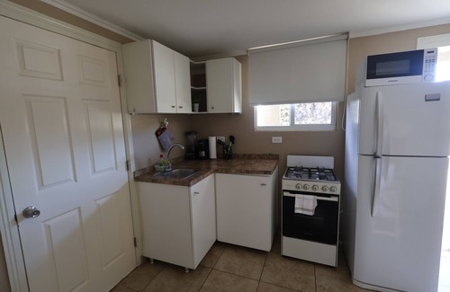 Tanki Leendert Wohnung | Chic 1-bedroom apartment with WiFi, AC in phenomenal Tankilendert