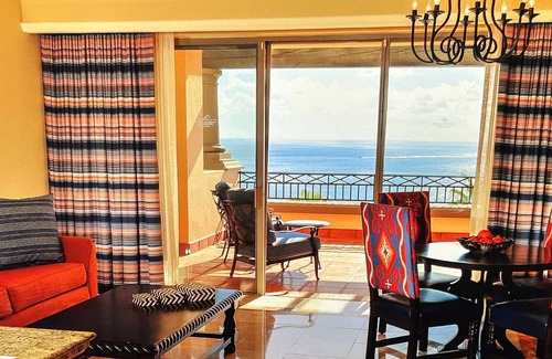 Paraiso Escondido Eigentumswohnung | Chic 1-bedroom condo in lovely Cabo San Lucas with fitness room, WiFi