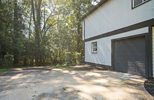 Decatur Haus | Chic 3BR-2BA Decatur Retreat with Stylish Decor