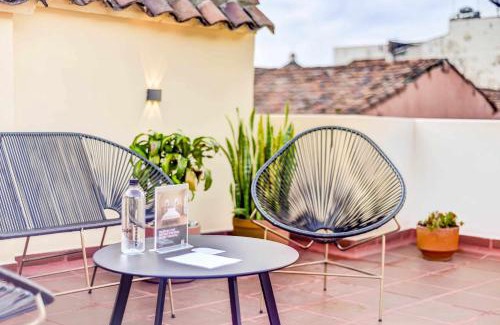 La Candelaria Haus | Chic 4BR Getaway in Vibrant La Candelaria