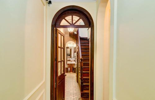 La Candelaria Haus | Chic 4BR Getaway in Vibrant La Candelaria