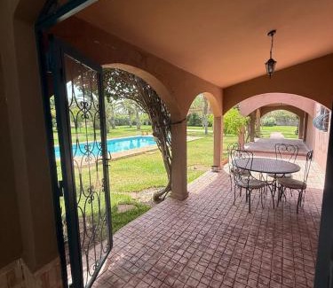 Lakhyayeta Villa | Chic home with a private pool