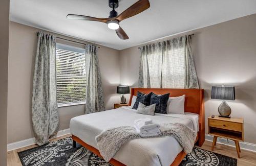 Southbank Wohnung | Chic Riverfront apartment in downtown San Marco