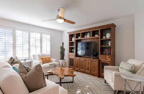 Park Scottsdale Townhouse Haus | Chic Scottsdale Townhome Near Old Town - Sleeps 6