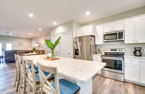 Spring City Haus | Chic Spring City Townhome on Watts Bar Lake!