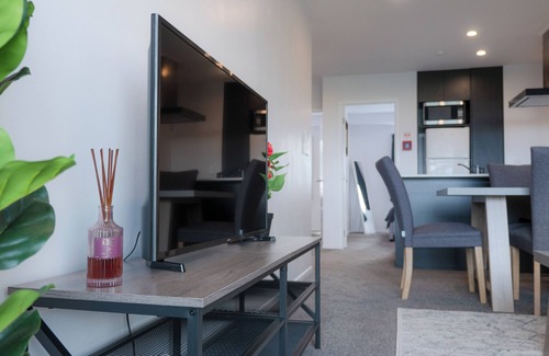Newton Wohnung | Chic Urban Retreat in Grey Lynn