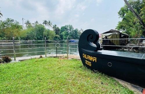 Alappuzha Haus | Chilanka Lake View Resort