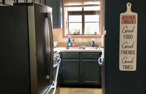 Chippewa Lake Haus | Chippewa Lake Retreat! Hot Tub!