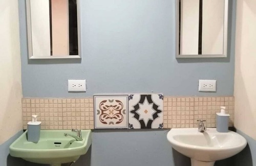 Mansion Kabine | Chiquita House. Tranquil 1-bedroom cabin in Barra Honda de Nicoya