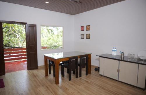 Kumarakom Haus | ChirpingNest - Tranquil Exclusive Retreat