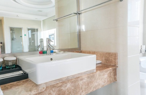 Weihai Hotel | Chishan Seaview Licheng Hotel