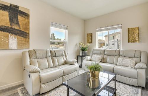 Chowchilla Haus | Chowchilla Home with Private Patio!