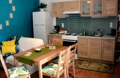 Archanes-Asterousia Wohnung | Chrismma 1-Bed Apt with Private Yard & Parking