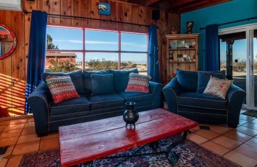 Twentynine Palms Haus | Chuck's Cabin in a Joshua Tree Community