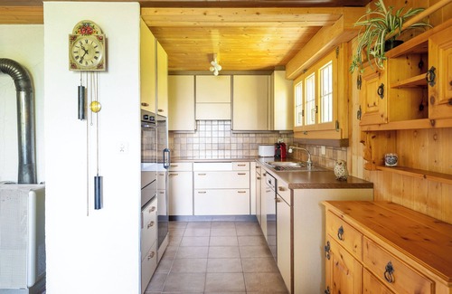 Axalp Eigentumswohnung | “Chutzestübli”auf Axalp bei Brienz - Heimelige Ferienwohnung mit Balkon