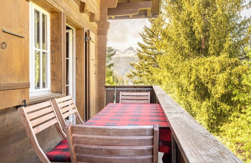 Axalp Eigentumswohnung | “Chutzestübli”auf Axalp bei Brienz - Heimelige Ferienwohnung mit Balkon