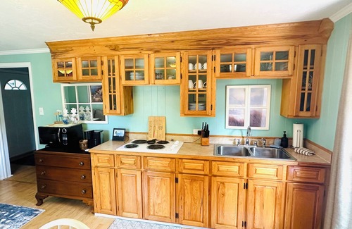 Laurel Wohnung | Cici's Hilltop Haven Laurels top choice