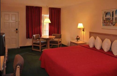 Klamath Falls Hotel | Cimarron Inn Klamath Falls