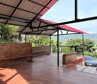 Moniquira Haus | Cinco vientos