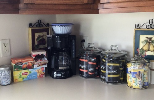 Stamping Ground Wohnung | Circle F Acres: Gemütliche, ruhige ländliche Umgebung, Weinberge, Brauereien und mehr