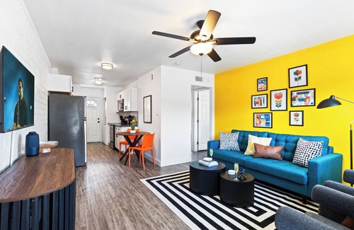 South Scottsdale Hütte | Citrus - Walk to Old Town & Entertainment District