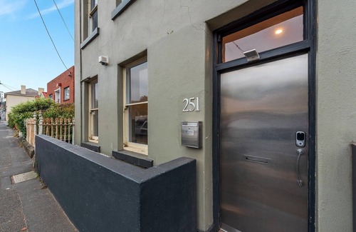 Hobart Central Business District Haus | City Retreat Hobart