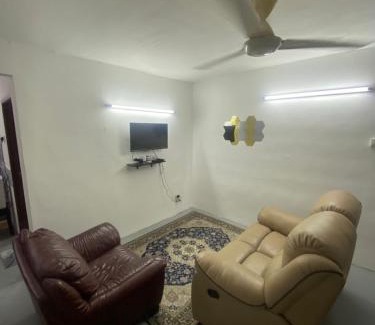 Simpang Ampat Haus | Cja Homestay Batu Kawan