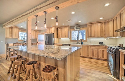 Claremore Haus | Claremore Country Home with Large Yard and Grill!