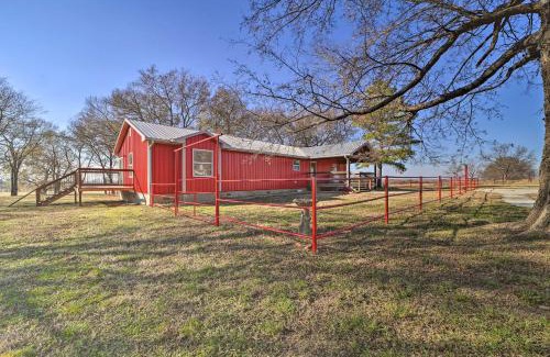 Claremore Haus | Claremore Country Home with Large Yard and Grill!