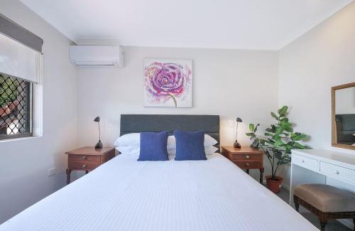 Indooroopilly Haus | Clarence Corner - Contemporary meets Cottage Style